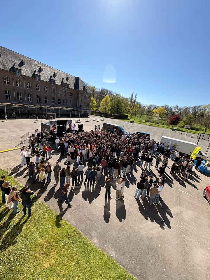 Concert de Tussy pour 700 élèves à l'école