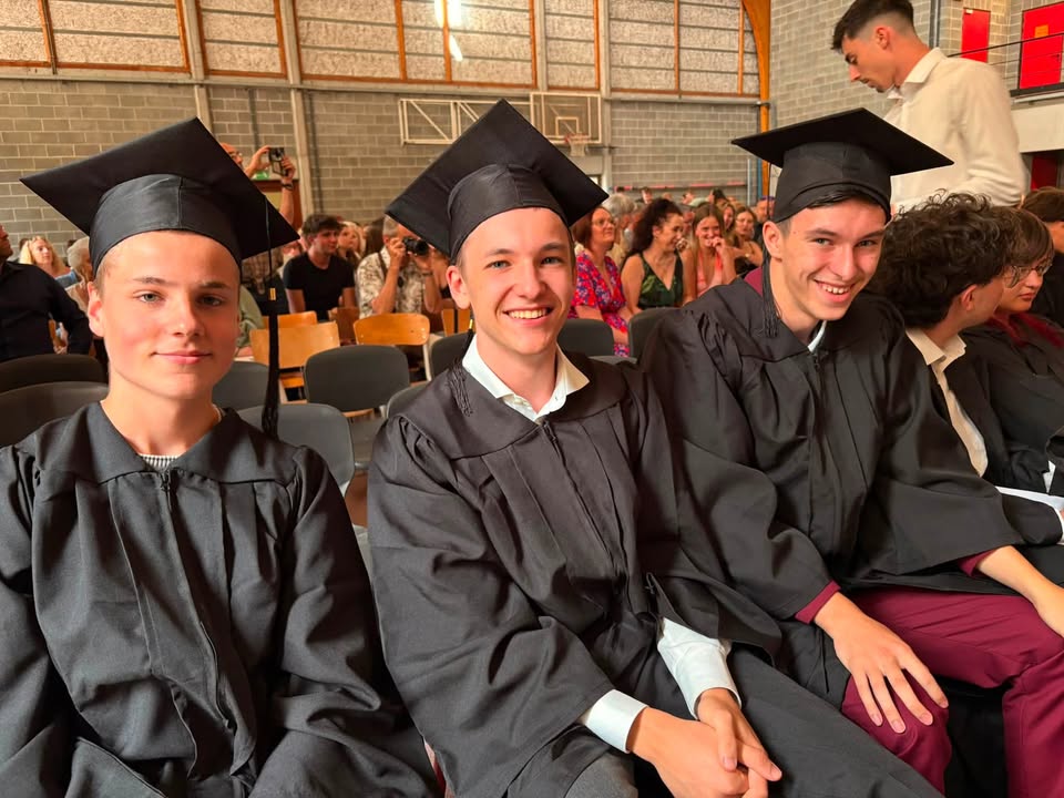 Félicitations aux diplômés de Saint-André