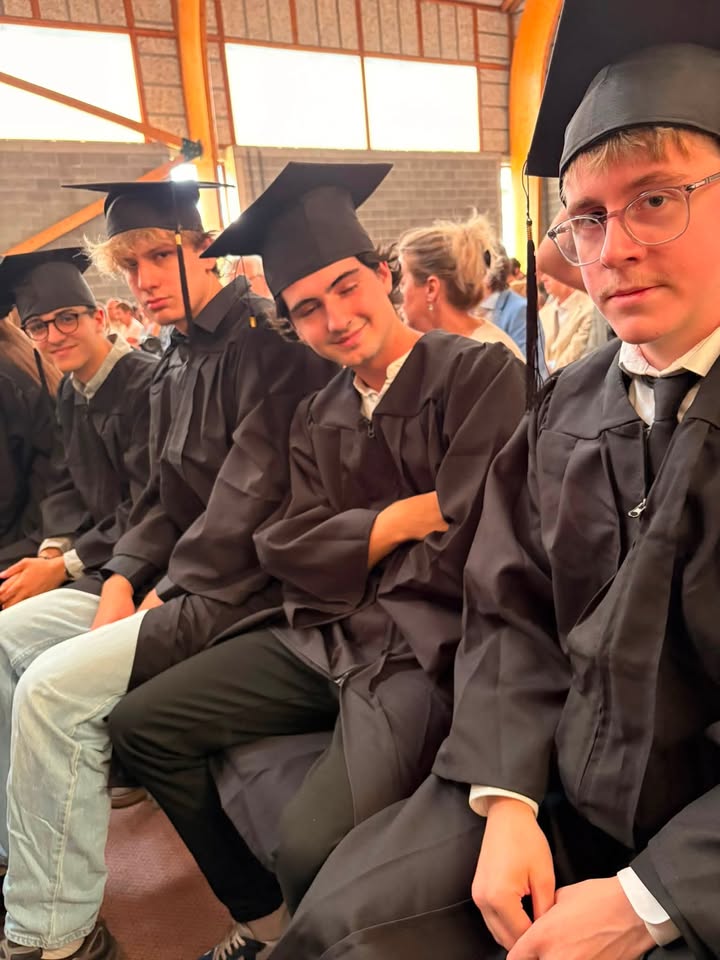 Félicitations aux diplômés de Saint-André