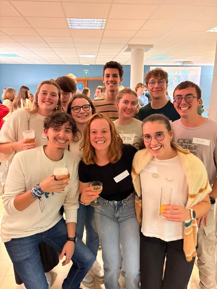 Afterwork des Anciens : Moments de Retrouvailles