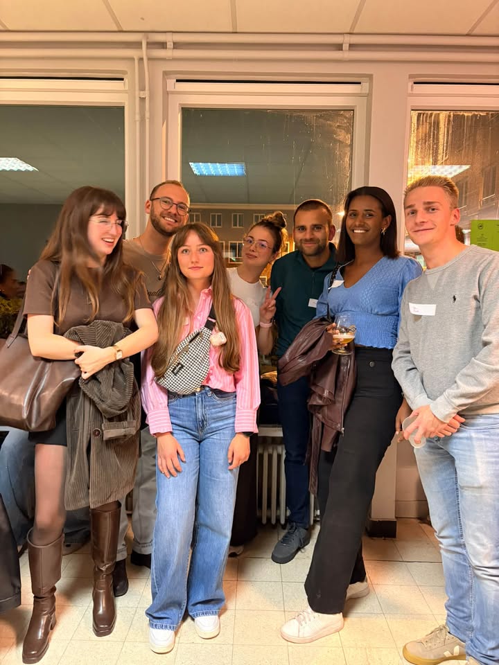 Afterwork des Anciens : Moments de Retrouvailles
